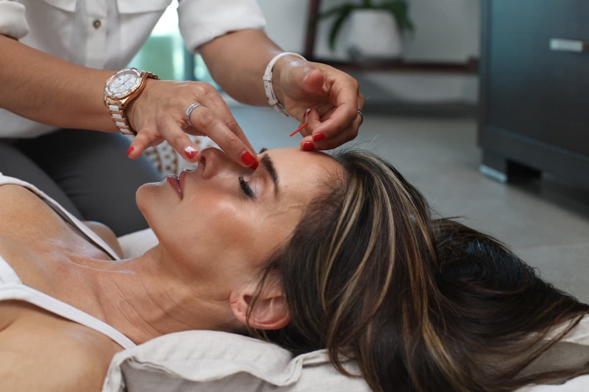 Sleep Restoration Tips with TCM: A Practical Guide to Deeper Rest